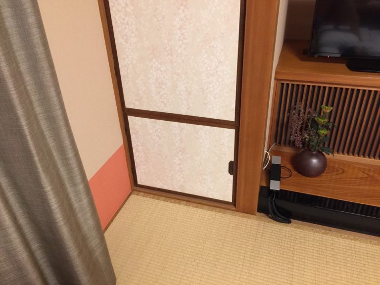 閉じた状態のセーフティボックス