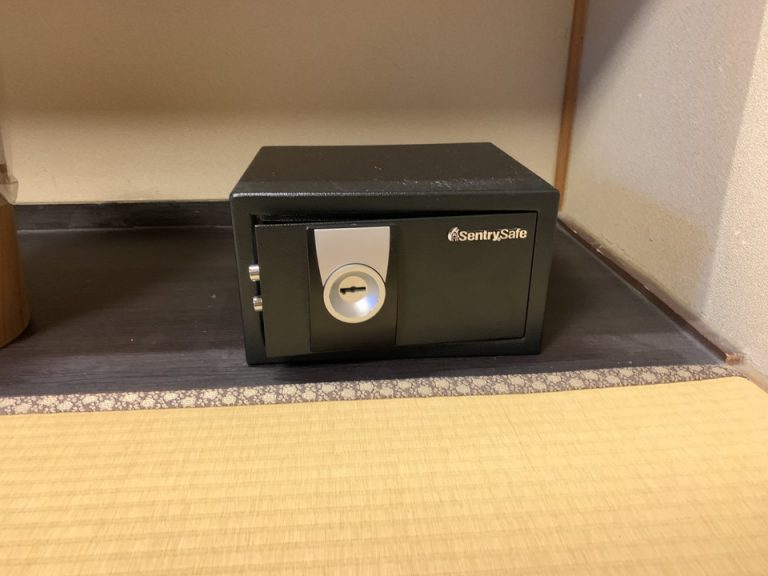セーフティーボックス(閉じた状態)