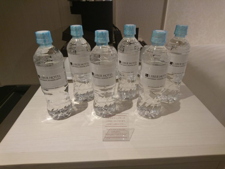 無料のミネラルウォーター