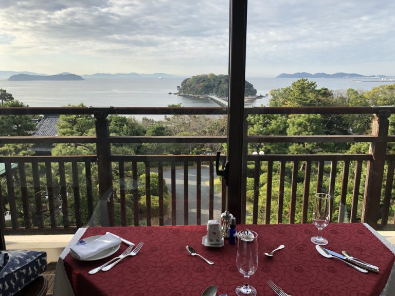 朝食レストランテラス風席2