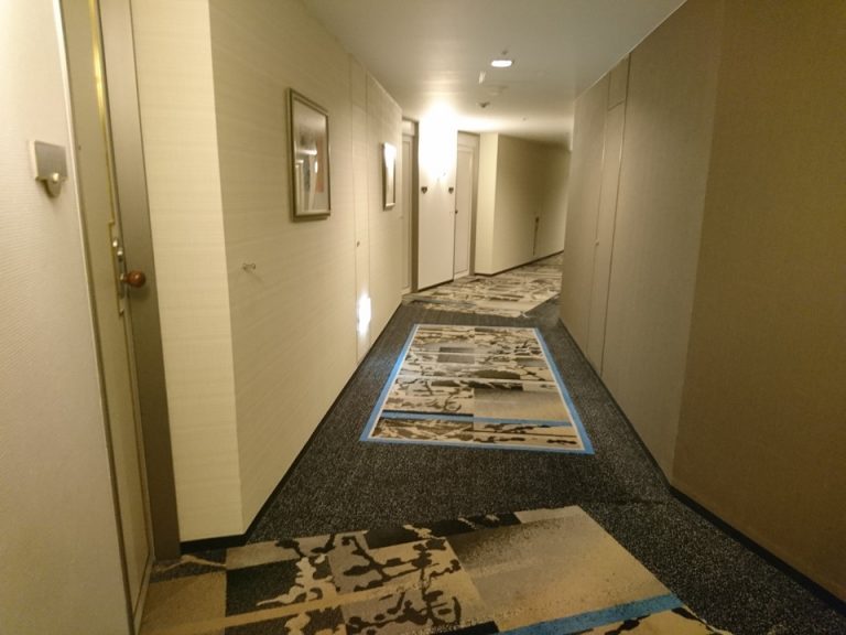 客室階廊下全体