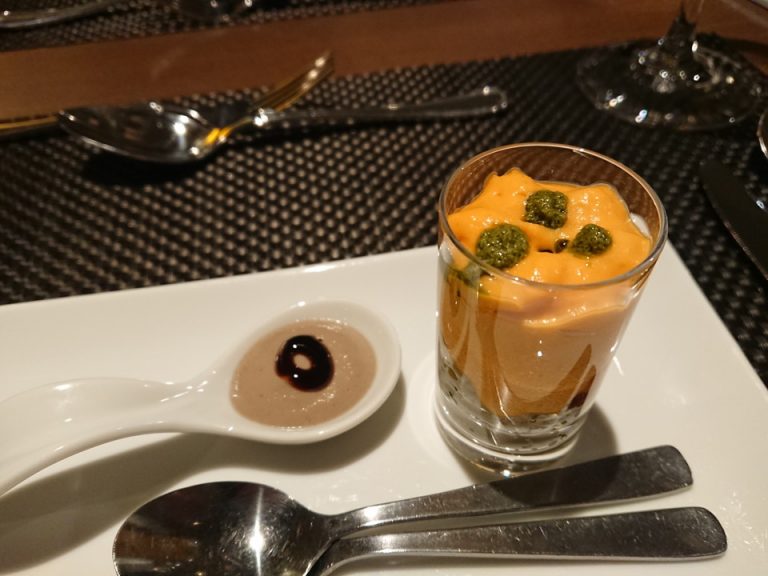 シェフからの一口前菜