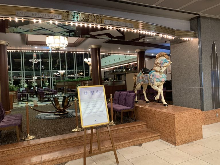 レストラン外観(1F)2