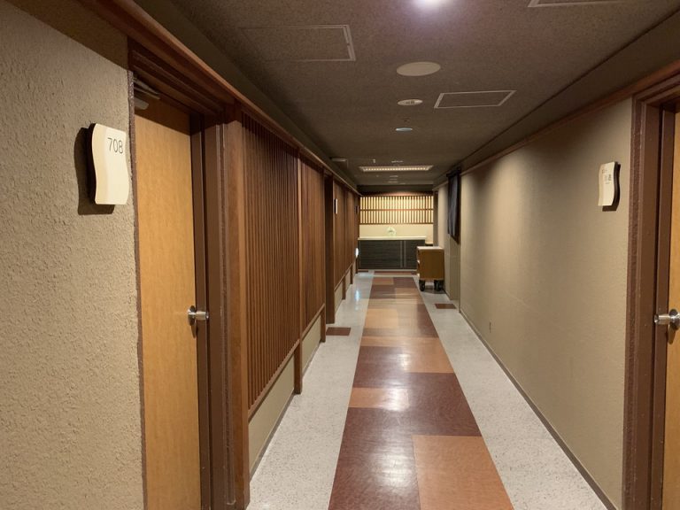 客室前廊下(1)