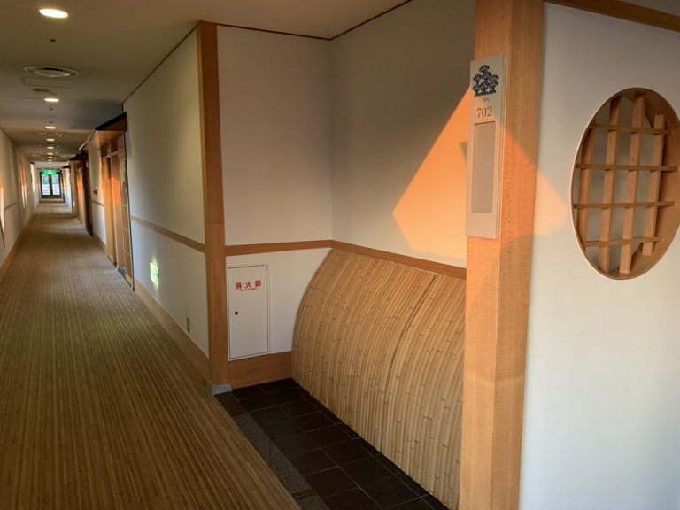 部屋入り口付近