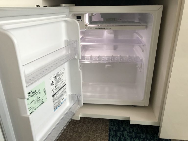 冷蔵庫(開けた状態)