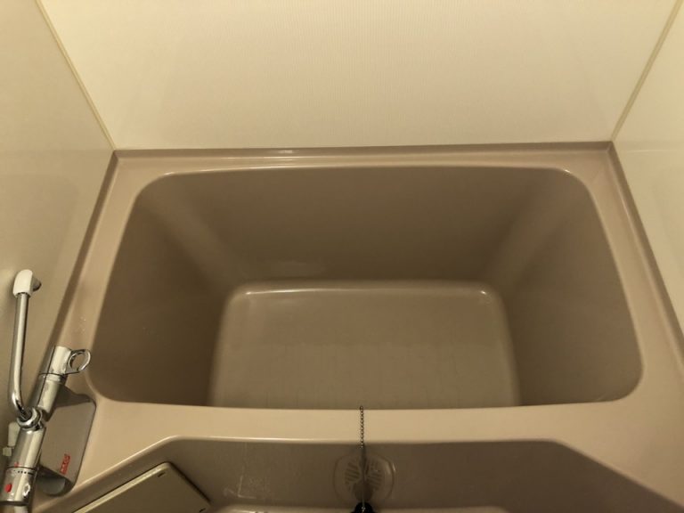 バスタブ