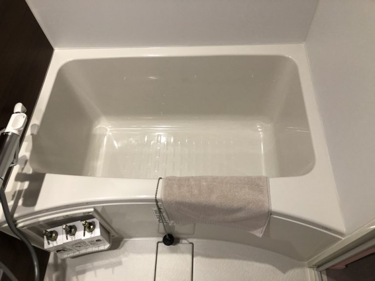 バスタブ