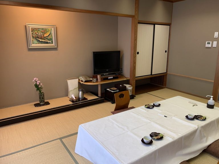 客室内 窓側から(1)
