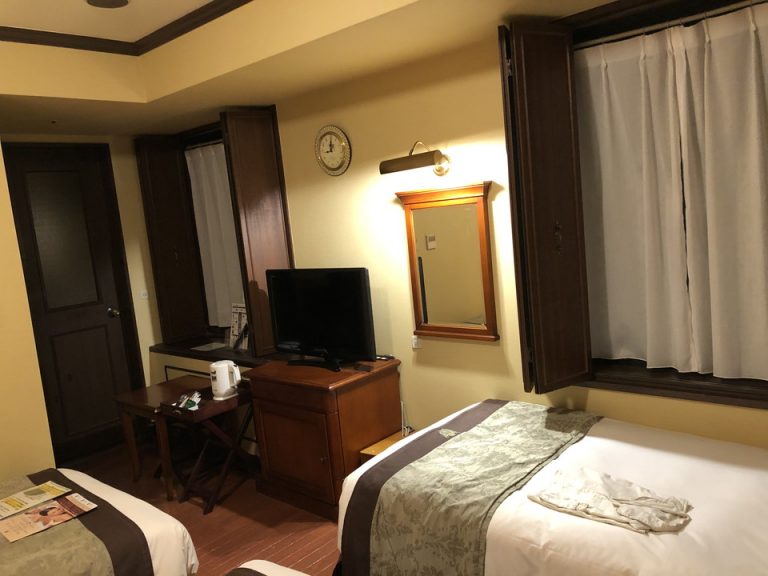 客室全体