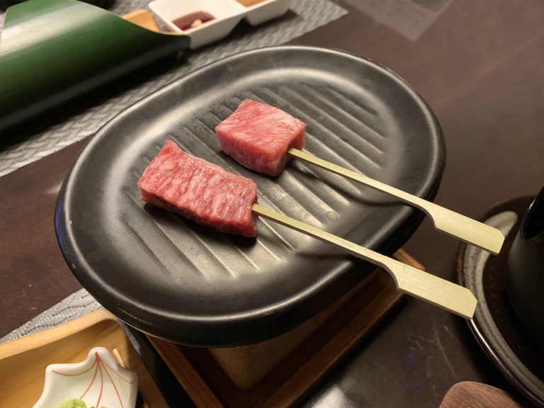 【夕食】一口サイズの和牛を自分で焼くスタイル1(1)