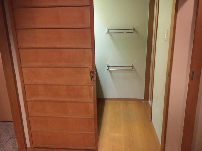 洗面台入口