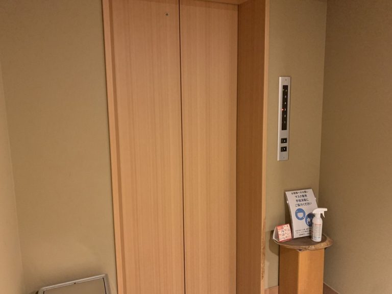 エレベーターホール客室階