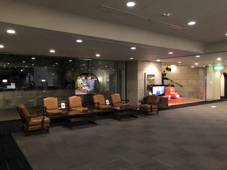 フロントロビー 3F(1)