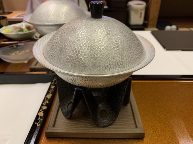 部屋食_特選会席 飛騨牛の牛鍋