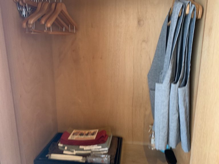 クローゼットの中