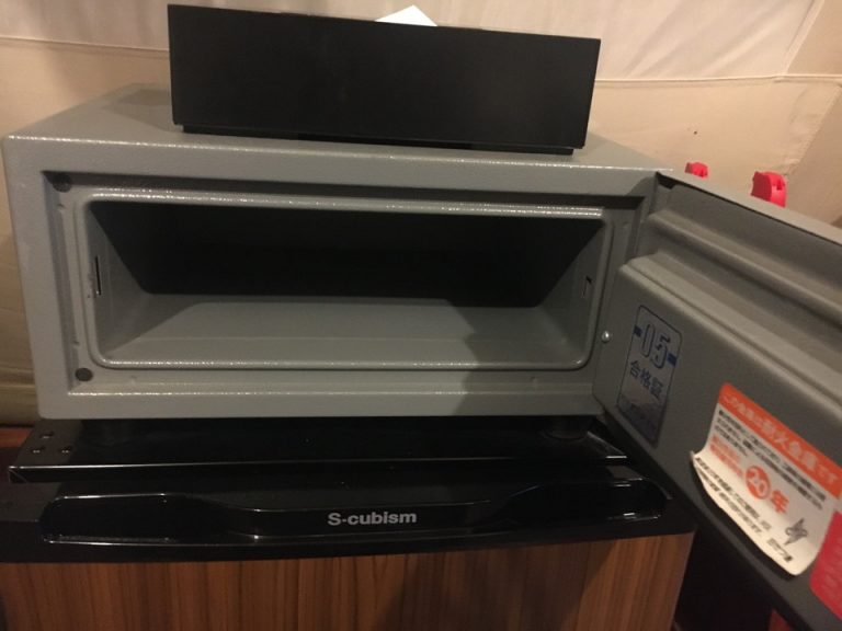 セイフティボックス開けた状態