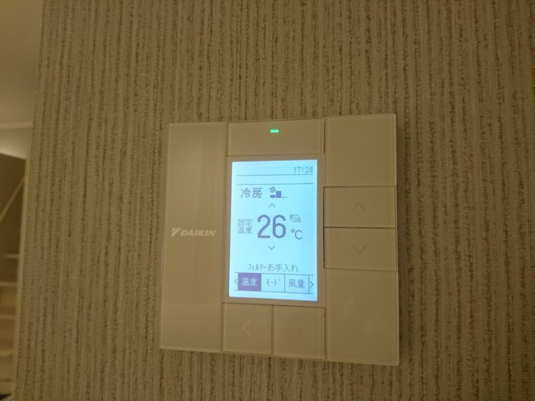 エアコンコントローラー