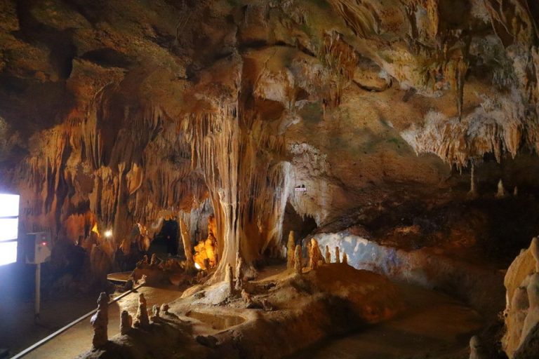 石垣島鍾乳洞(1)