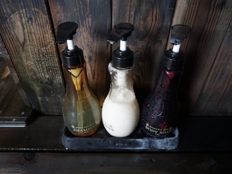 客室露天風呂のアメニティ