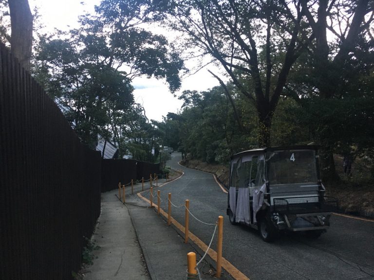 エントランス外観