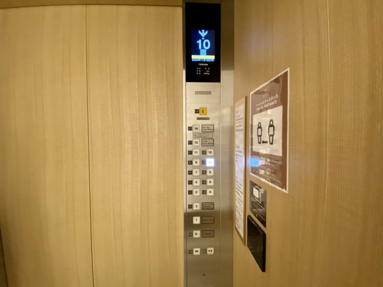 エレベーター回数ボタン(1)