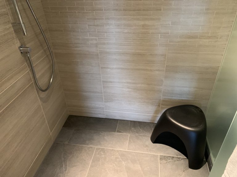 シャワールーム2