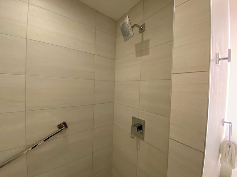 シャワー(バスタブなし)