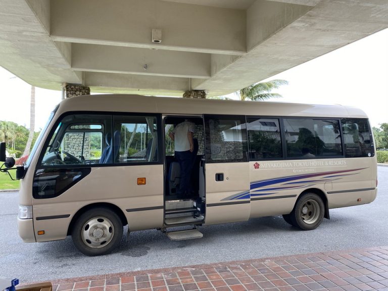 宮古島空港への無料送迎バス・宿泊者専用(1)
