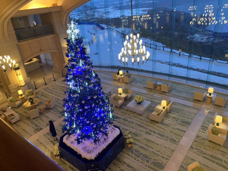 フロント前ロビー全体