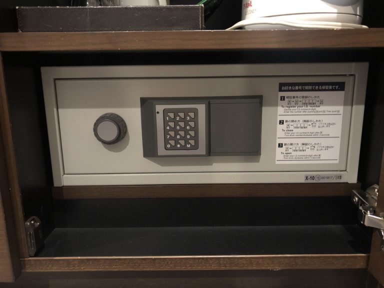 セーフティボックス(閉じた状態)