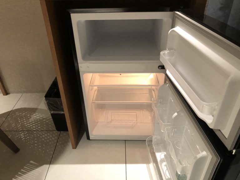 冷蔵庫オープン