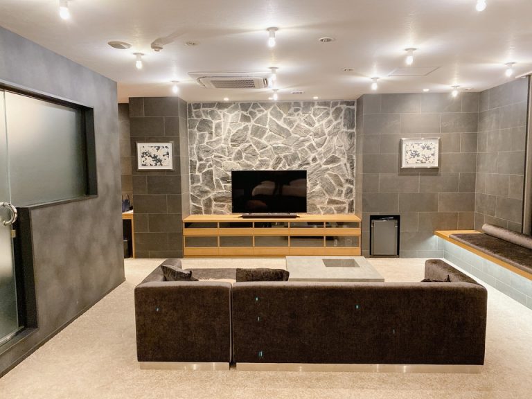 ベッドからテレビ2