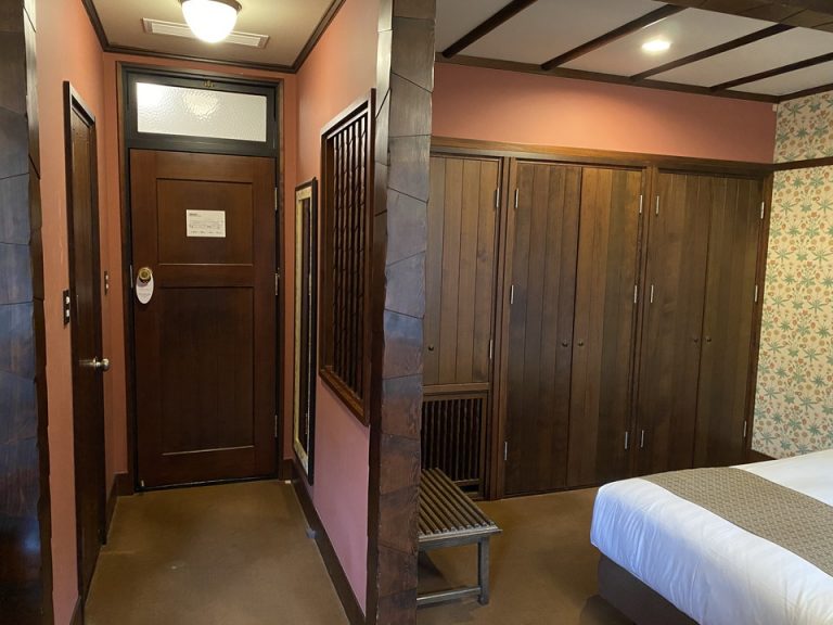 入口ドア内観(4)