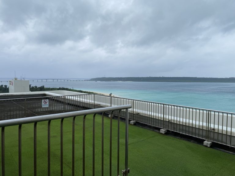 コーラルウイング(新館)最上階9Fの上にある「スターダストバルコニー」(3)