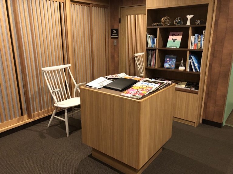 2階のライブラリー