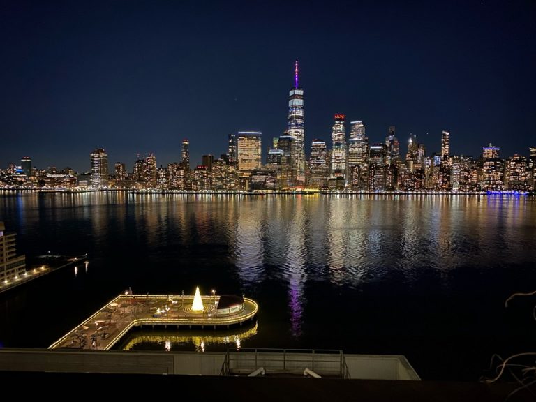 ルーフトップバーからの絶景