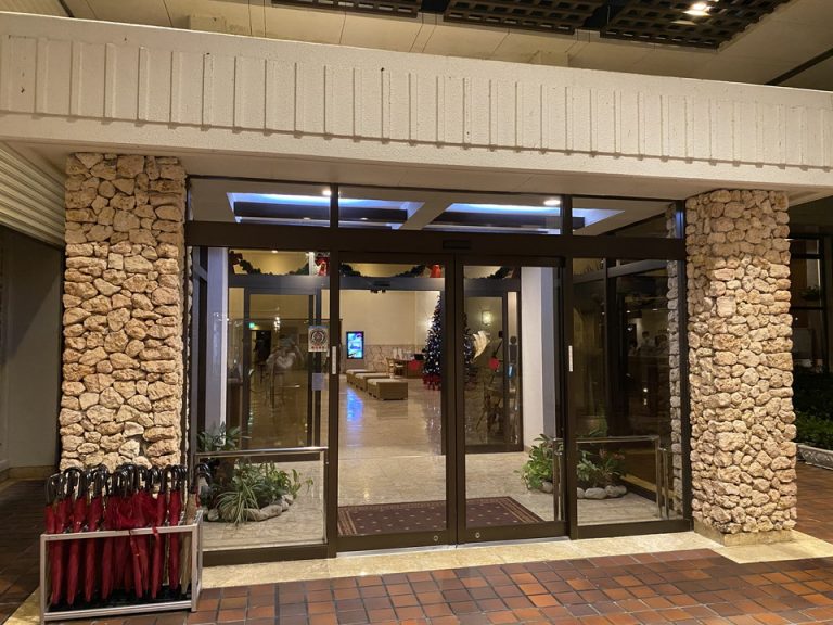 エントランス(オーシャンウイング)1F