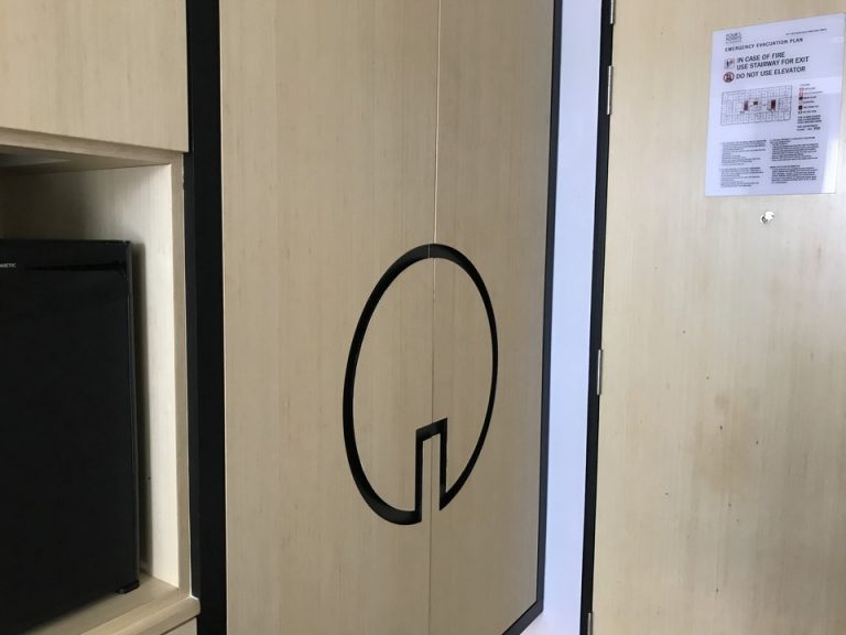 クローゼット外観(閉じた状態)です。