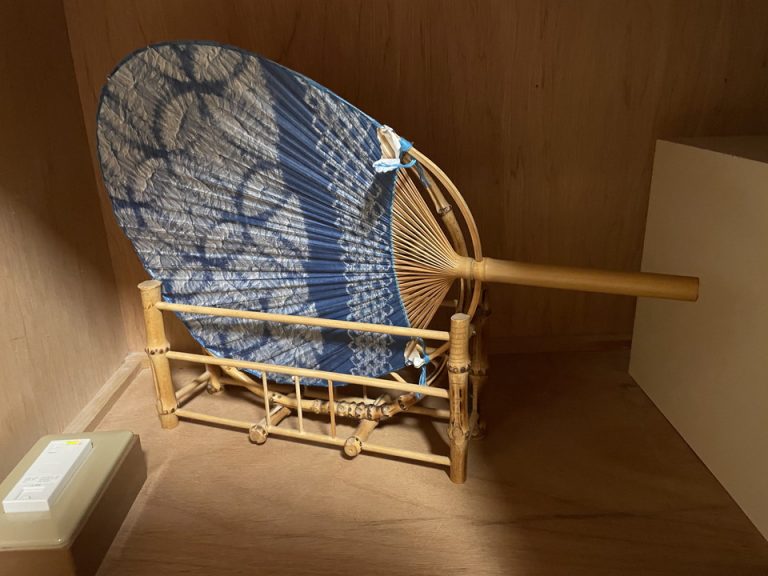 うちわも用意してありました