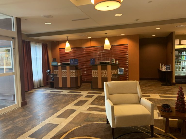 フロントカウンター