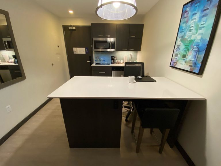 キッチン&カウンター