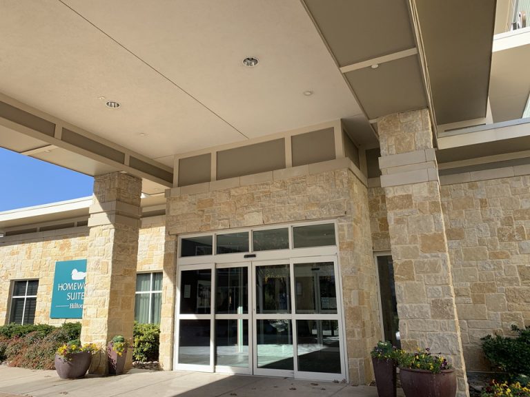 エントランス外観