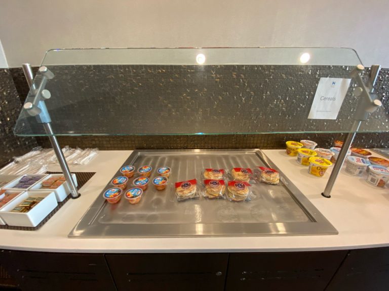 フルーツゼリー、サンドウィッチ