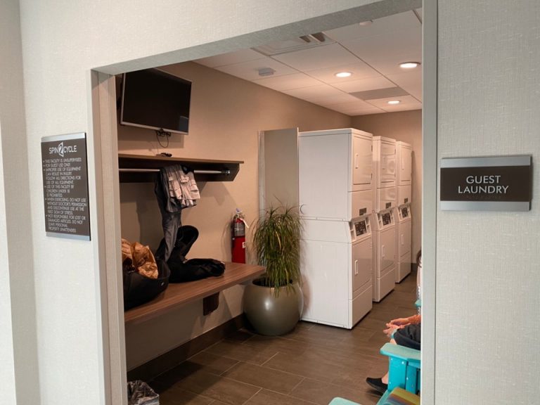 ランドリールーム