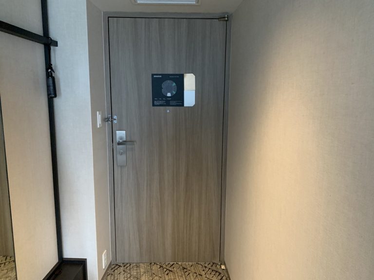 ドア(内側)