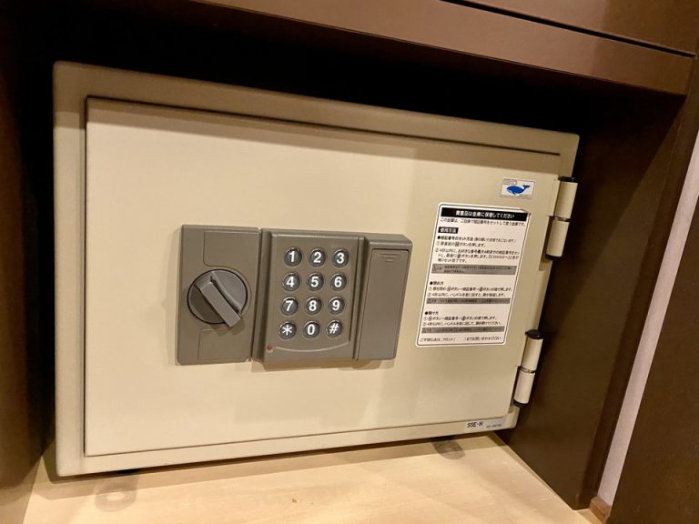 セーフティーボックス(閉じた状態)