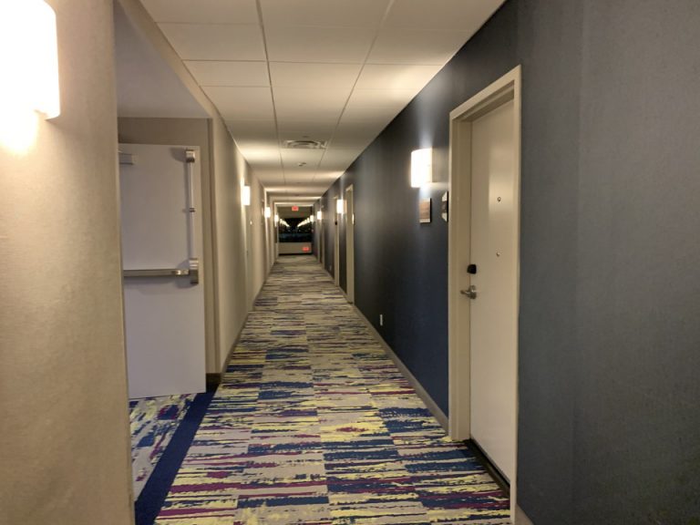 客室階廊下全体
