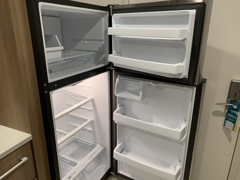 冷蔵庫開けた状態