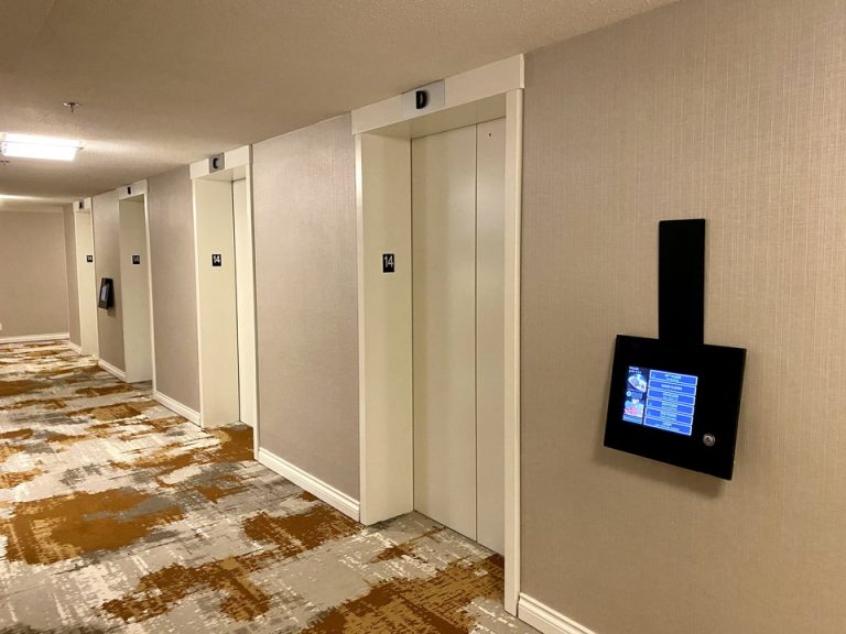 エレベーターホール客室階